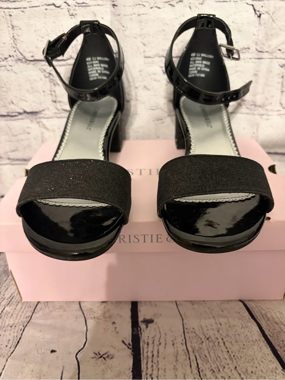 N/A girl’s black